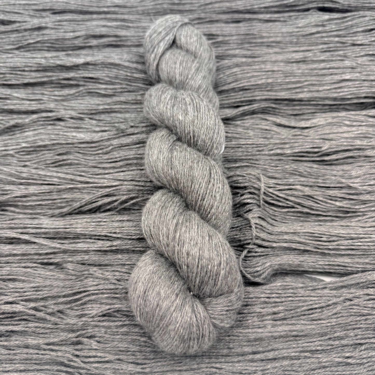 Mørk Grå Alpakka/Silke/Cashmere - Naturfarve