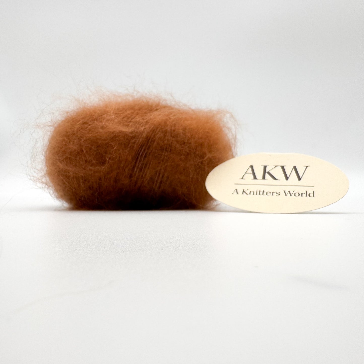 Mohair Sport-garn i fargen Karamell – superkid mohair og silke fra A Knitters World