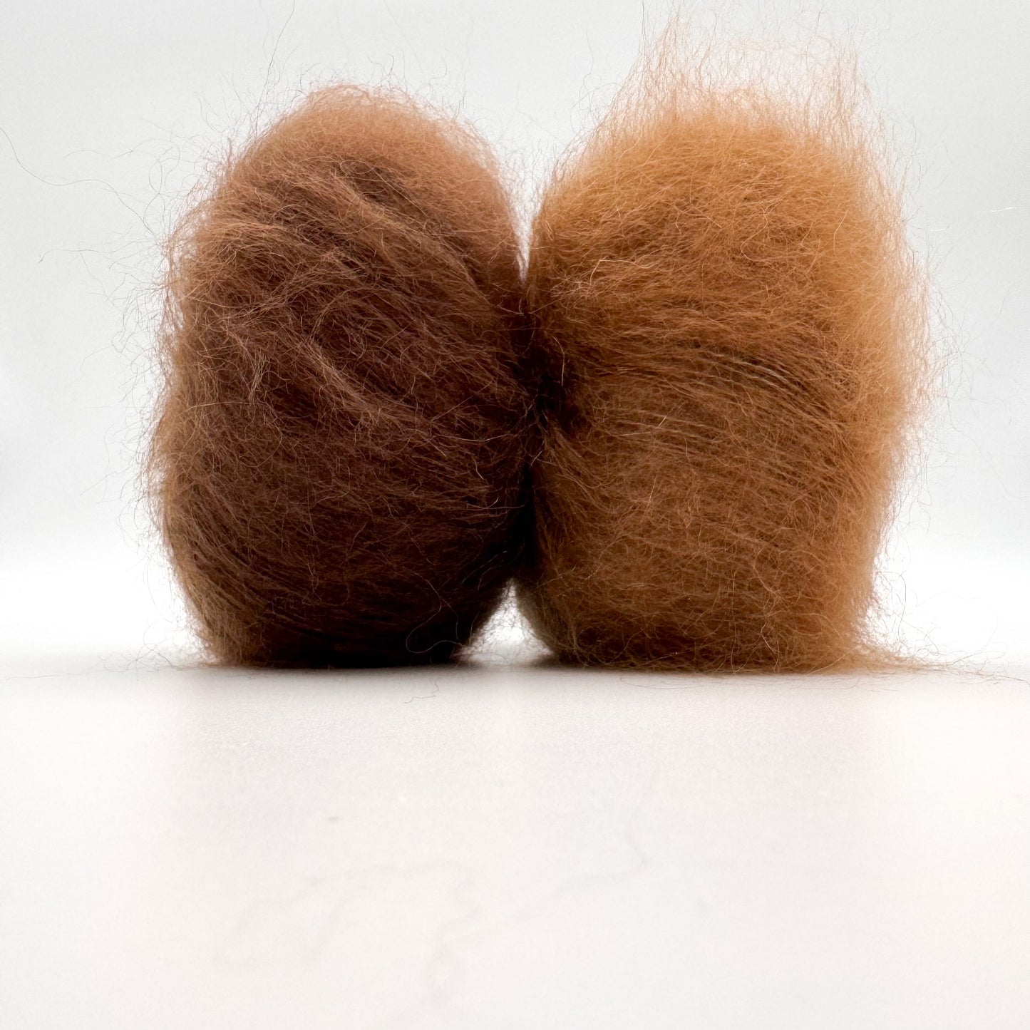 Mohair Sport-garn i fargen Karamell – superkid mohair og silke fra A Knitters World