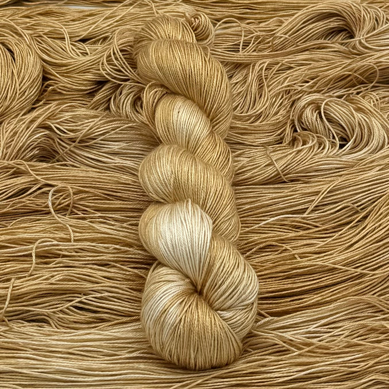 100% Mulberry Silke - Sahara - A Knitters World